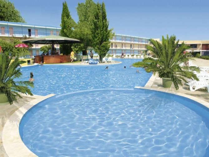 Hotel Azurro Sunny Beach Exterior photo